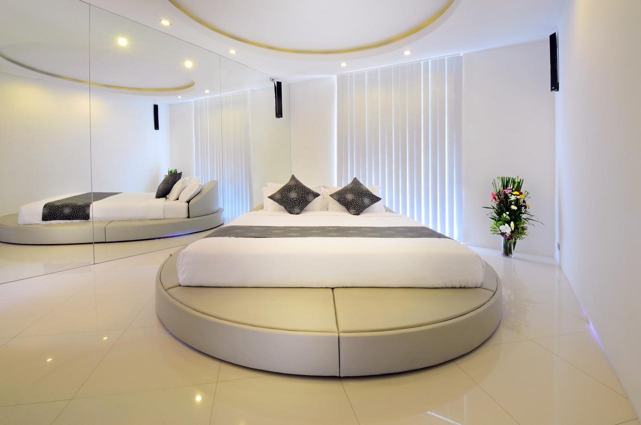 4br Minggu - Minggu * Seminyak (Bali)
